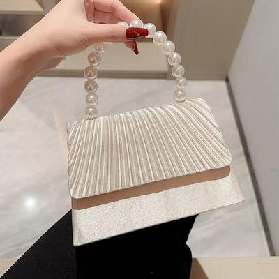 Nouveau sac de soirée en satin sac à main à perles sac de soirée robe sac à rabat plissé élégant sac carré petit de célébrité