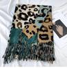 Fular față-verso cu imprimeu leopard, cu senzație de cașmir și ciucuri - Încălzitor de gât de toamnă/iarnă pentru femei
