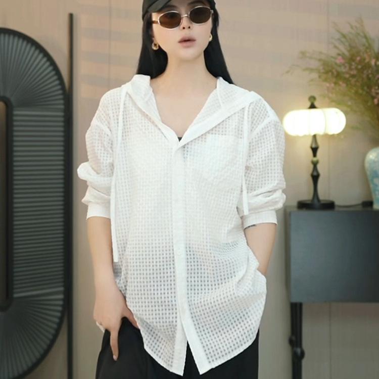 

Клетчатая женская рубашка с капюшоном для защиты от солнца - 2025 Весна/Лето Повседневный Свободный Универсальный Топ с длинным рукавом L белый