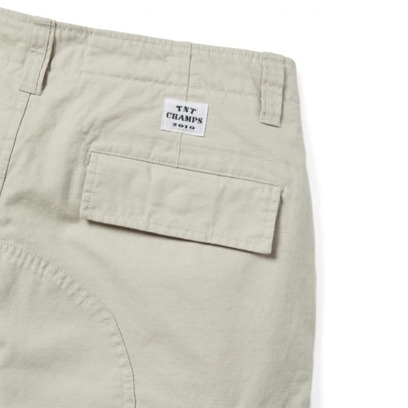 Thisisneverthat Cargo Short Khaki Model