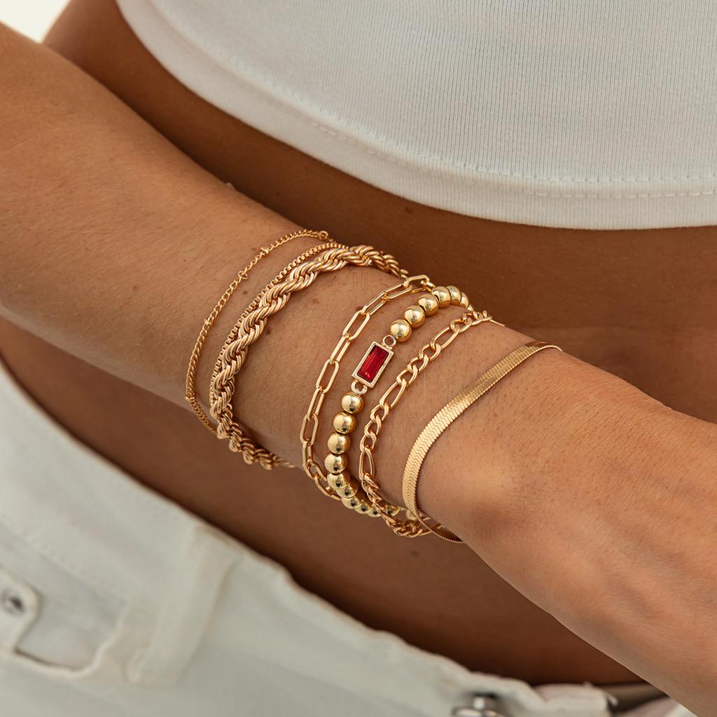 Fashionable and Elegant Rhinestone Metal Bracelet Set, Suitable for Women's Charm Retro Minimalist Twisted Chain Bracelet Jewelry