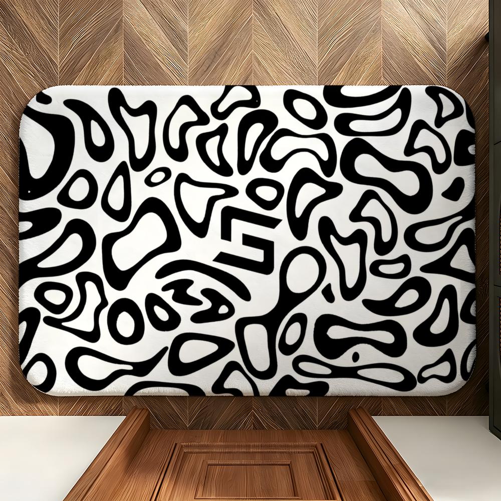 African style fabric print Floor Mat Soft Flannel Floor Mat  Suitable for Entryways, Living Rooms, Bedrooms, and Bathrooms