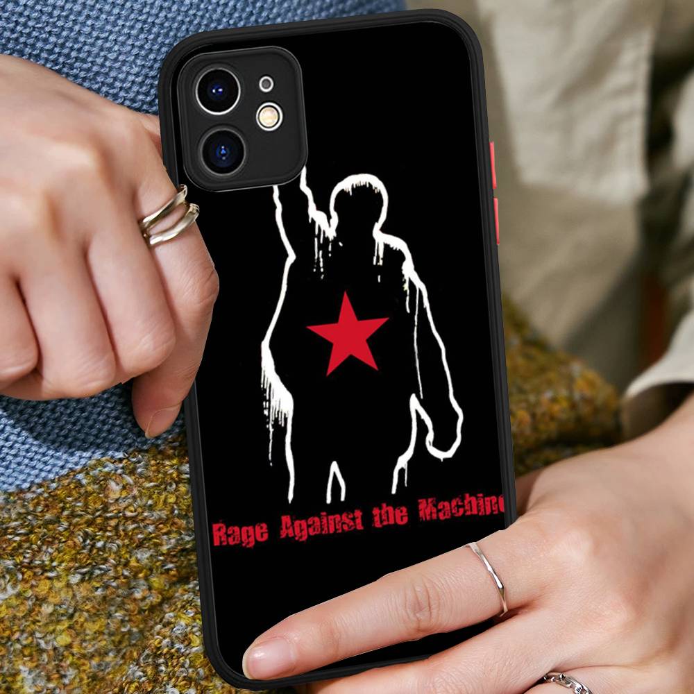 

Силиконовый чехол для iPhone 16 15 14 13 12 11 Pro Max Plus X XS MAX с изображением рэп-метал группы Rage Against The Machine, противоударный, матовый iphone 15 pro