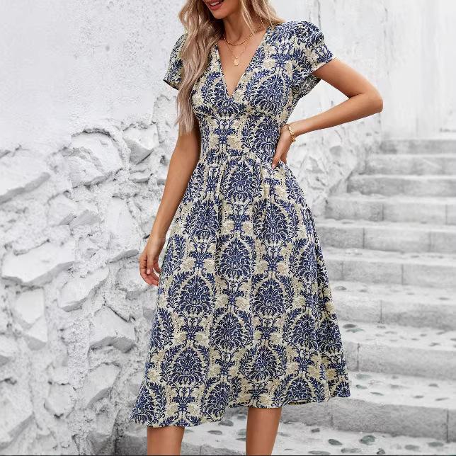 Summer New V-neck Slim Dress, European and American V-neck Short-sleeved High-waisted A-word Medium and Long Vacation Dress