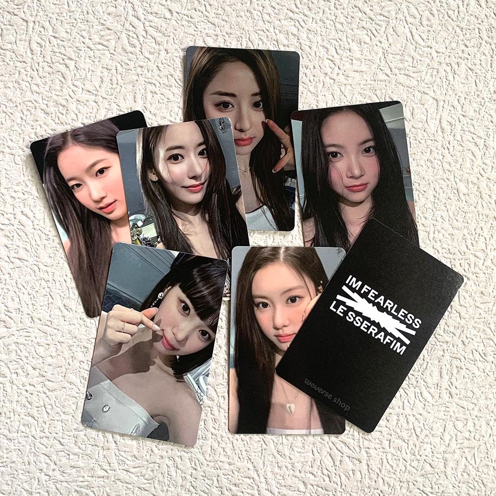 LE SSERAFIM FEARLESS Album Random Photocards Set
