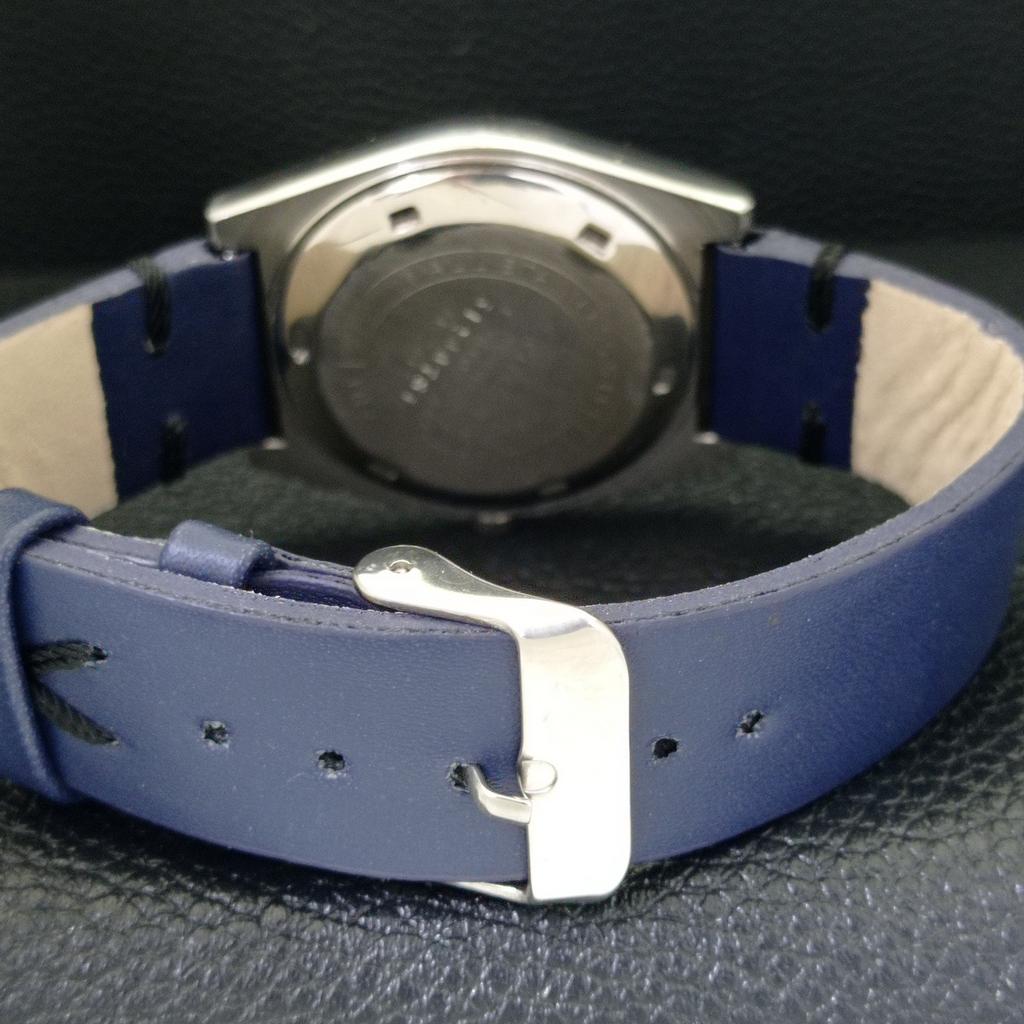 JAPAN VINTAGE CITIZEN AUTOMATIC 8200 MENS BLUE COLOR DIAL WATCH a500317-2 R151b-a500317