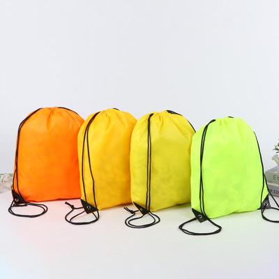 Zaino Portatile alla Moda in Tessuto Oxford con Coulisse - Grande Capacità, Logo Stampato Personalizzato