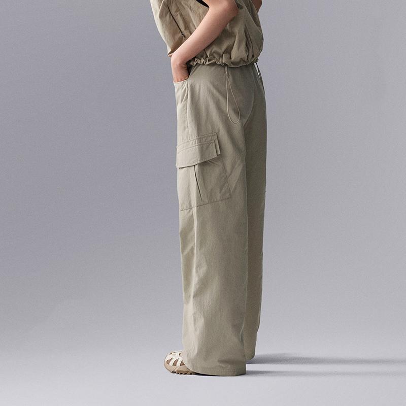 Li Ning CF Su Series Mid Waist Button Solid Color Straight Leg Knit Sports Pants Women Pants Black AYKU620-3