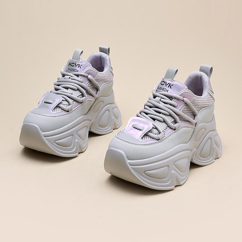 

2025 autumn and winter new inner heightening dad shoes women wear platform children s casual leather breathable sports women s shoes 34