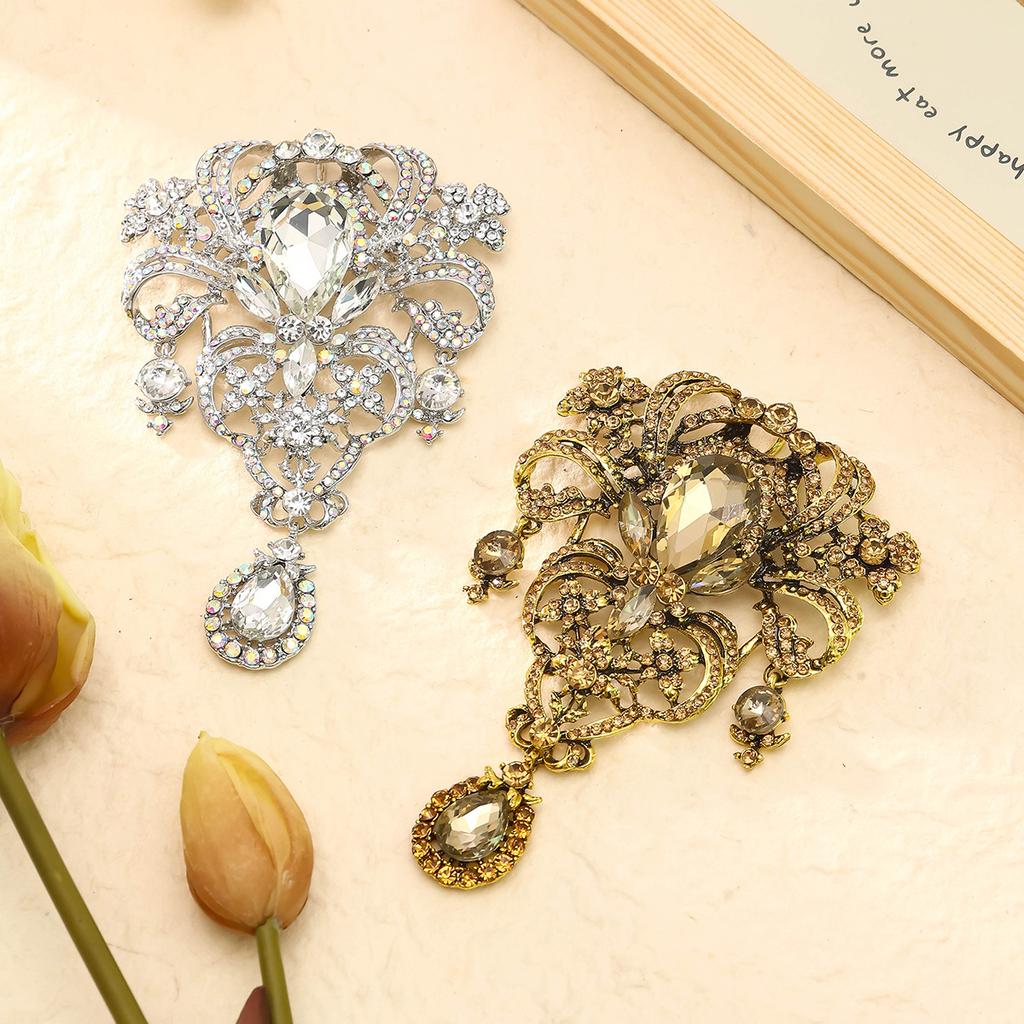 Crystal Pendant Brooch, Stylish and Exaggerated Corsage Accessory Pin, Court Brooch