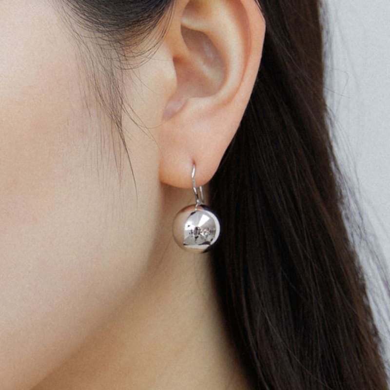 Byweekend On Earring