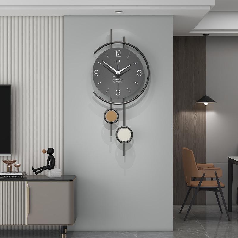 Modern Silent Wall Clock for Living Room or Restaurant Decoration