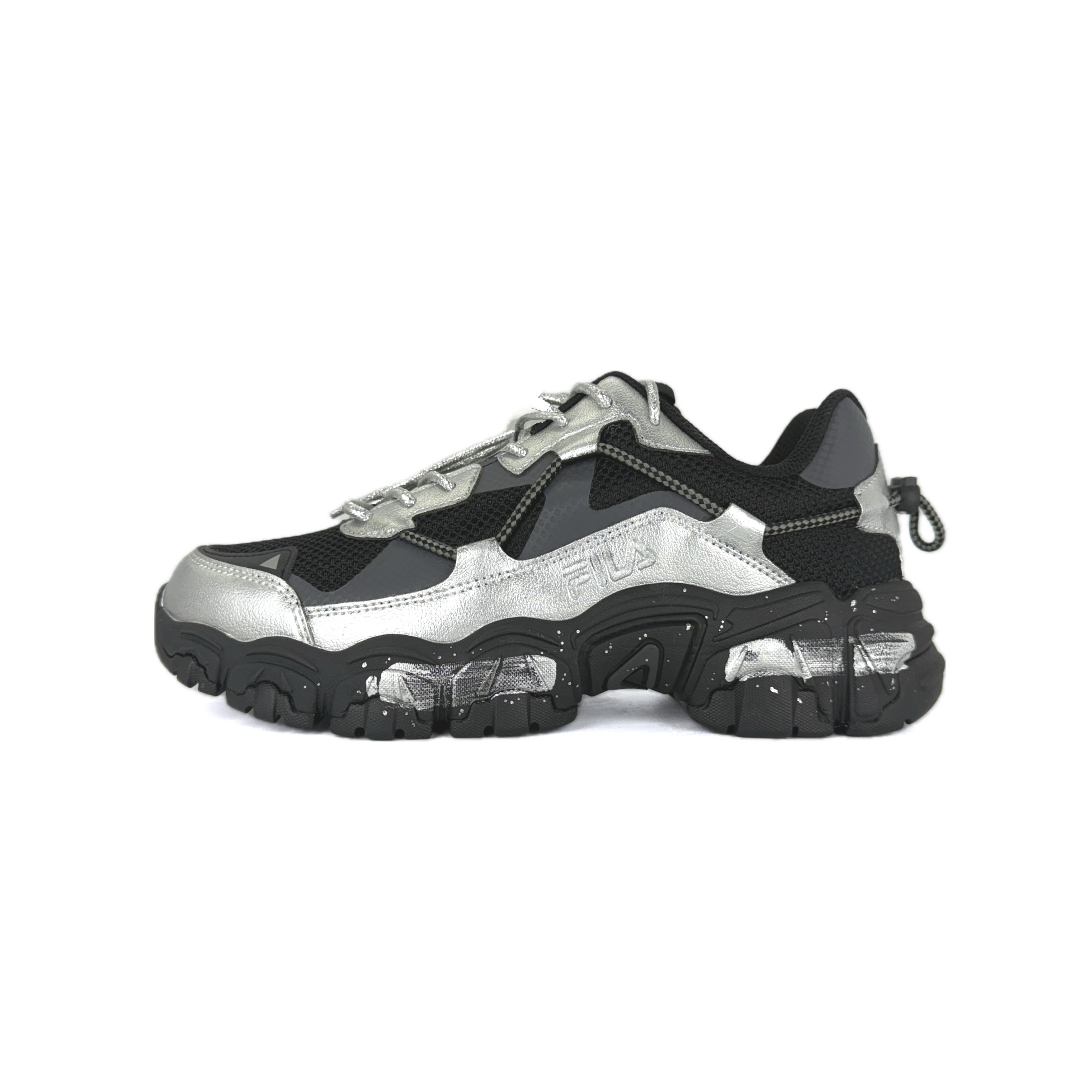FILA Fluid Abrasion Resistant Low top Chunky Sneakers Unisex Black Silver 1JM02570H-001(Team502-) 36
