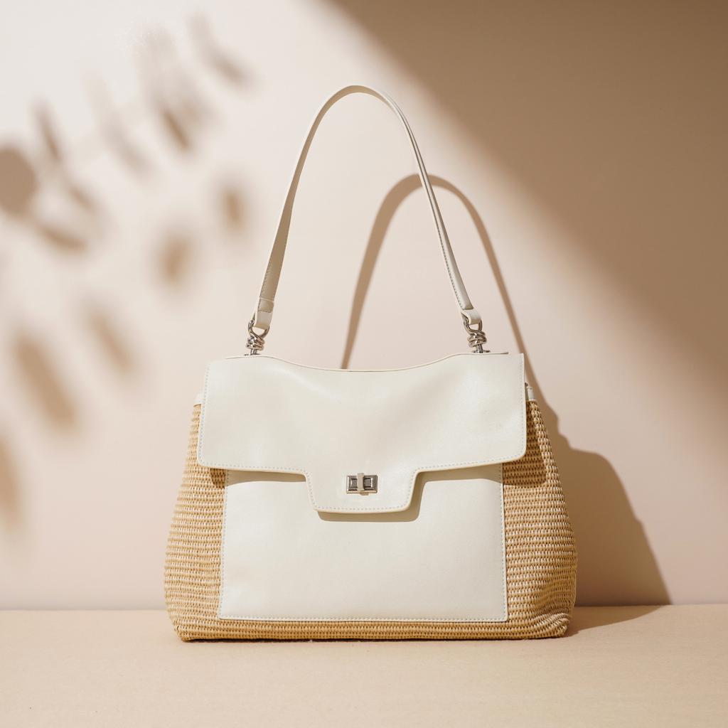 New Niche Bag Women's New High-end Tote Bag Commuter Leisure Shoulder Crossbody