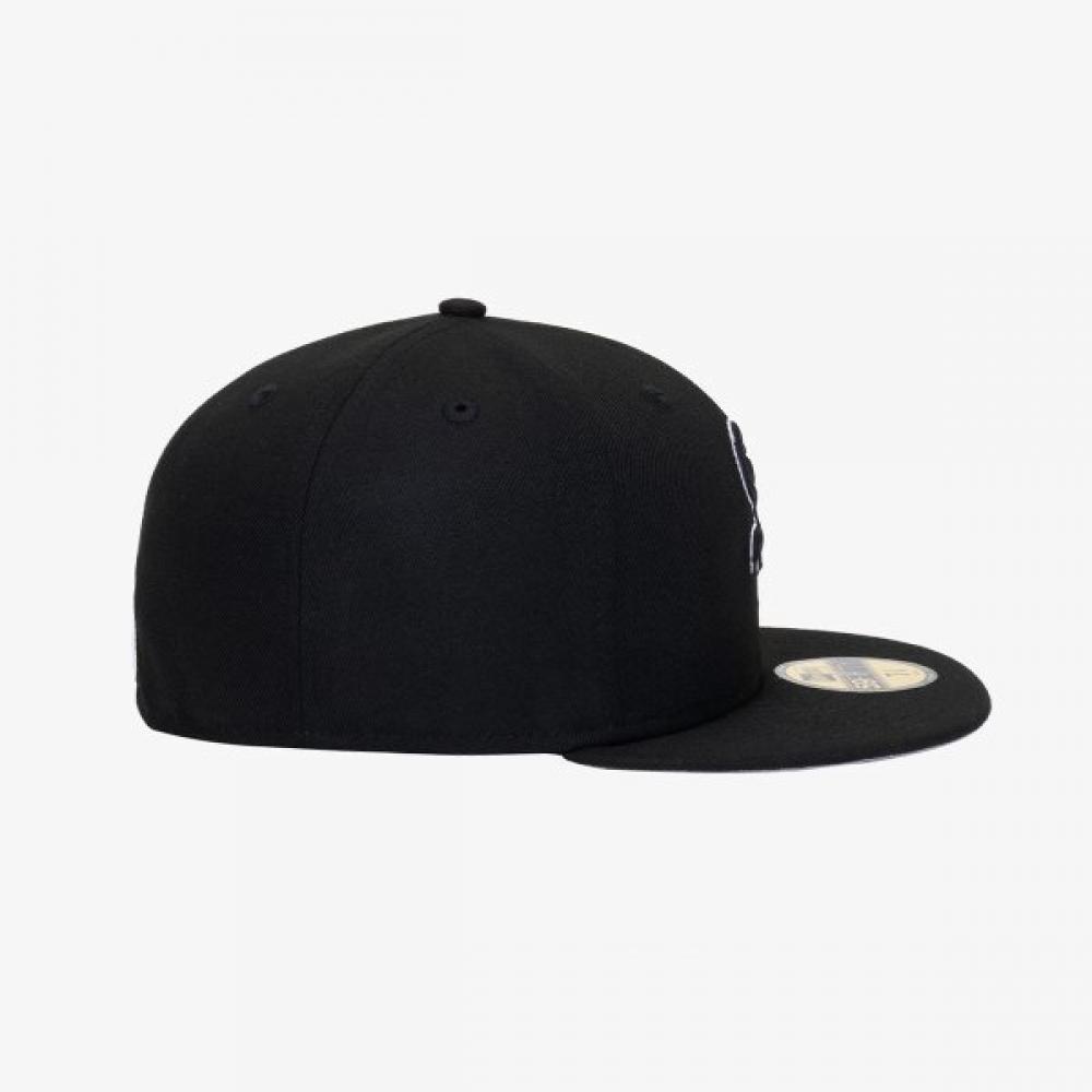 New Era Chicago White Sox Basic Outline Fitted Cap Black 11941974