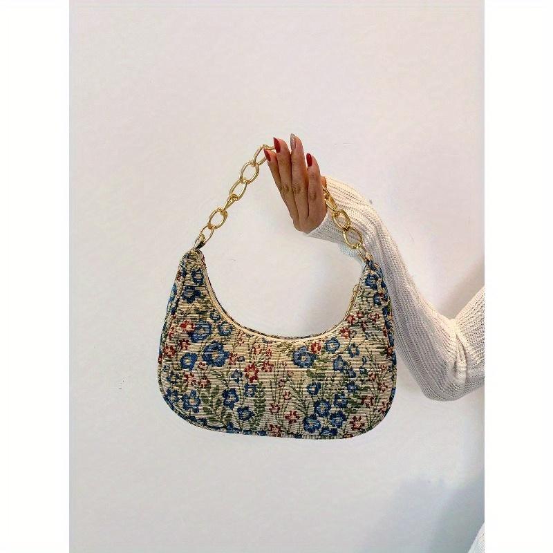 

Fashion Metal Chain Handbag with Flower Design, Floral Printed Canvas Shoulder Bag, Tready Crescent Moon Bag for Women, Exquisite Floral Bag for Women one-size