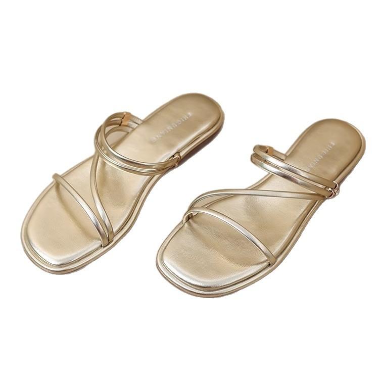 Beautiful two wear soft-soled sandals, women's new summer wear in 2025, fashionable flat-bottomed and versatile sandals