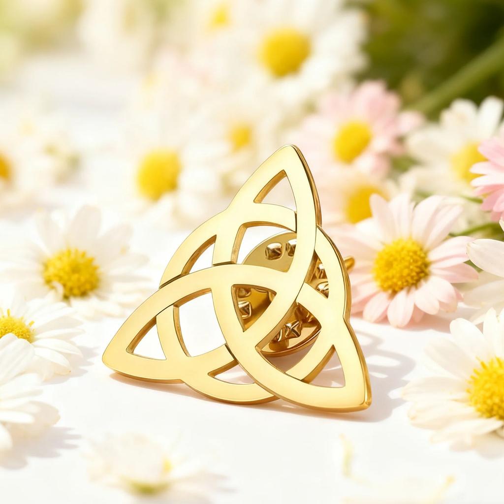 Lucktune Celtics Knot Eternity Triquetra Brooch Metal Pin For Women's Shirt Badge Pin Brooch Irish Protection Talisman Jewelry