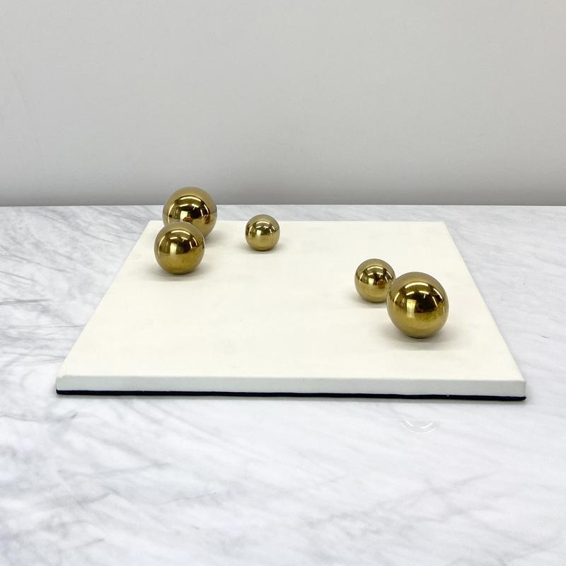 

Современный и простой скандинавский черный хаки искусственная кожа металлический шар декоративный поднос модель гостиная украшения для хранения