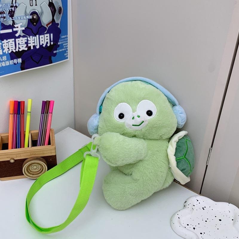 The new super cute capybara doll plush bag cartoon turtle girl messenger bag