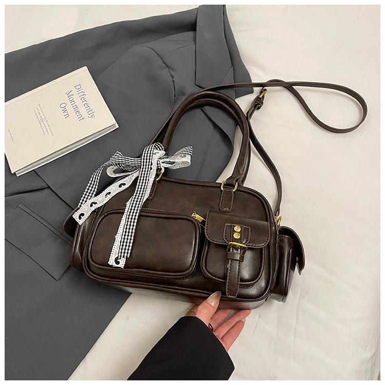 

Премиальный ретро маленькая сумка женская 2025 новая для通勤 портативная сумка-бостон нишевый дизайн подмышечная сумка на плечо кофейный