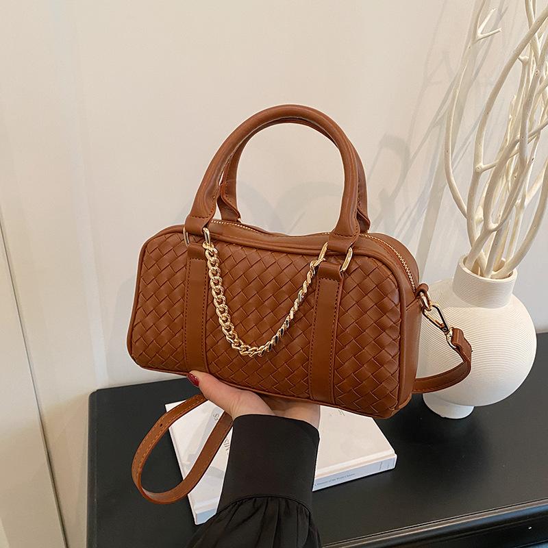 

Летний универсальный тренд новая мода плетеная сумка-подушка портативная на плечо через плечо женская сумка коричневый