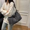 2025 New Tote Bag Women's Bag Student Niche Large Capacity Shoulder Leisure Bag Messenger Bag