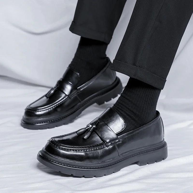 Fashion 2024 Casual Leather Men Shoes Fashion British Designers Outdoor Comfort Breathable Men Dress Shoes Platform Wedding Shoes Male