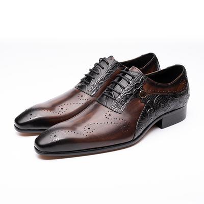 Mode Neueste Mode Herren Hochzeitskleid Brogue Schuhe Übergröße Echtes Leder Schnürschuhe Farblich passend Handgefertigt Herren Spitzschuhe