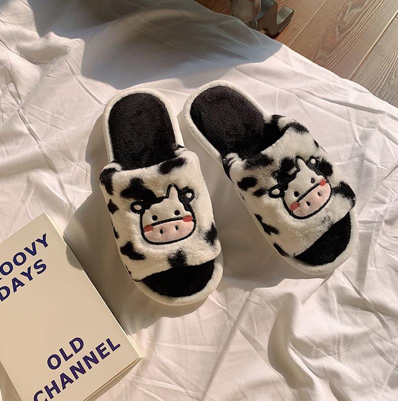 Fashion Kidmi Indoor Cotton Slippers for Women Fashionable Cute Cartoon Plush Cow Cotton Slippers Autumn and Winter Student Light Slides