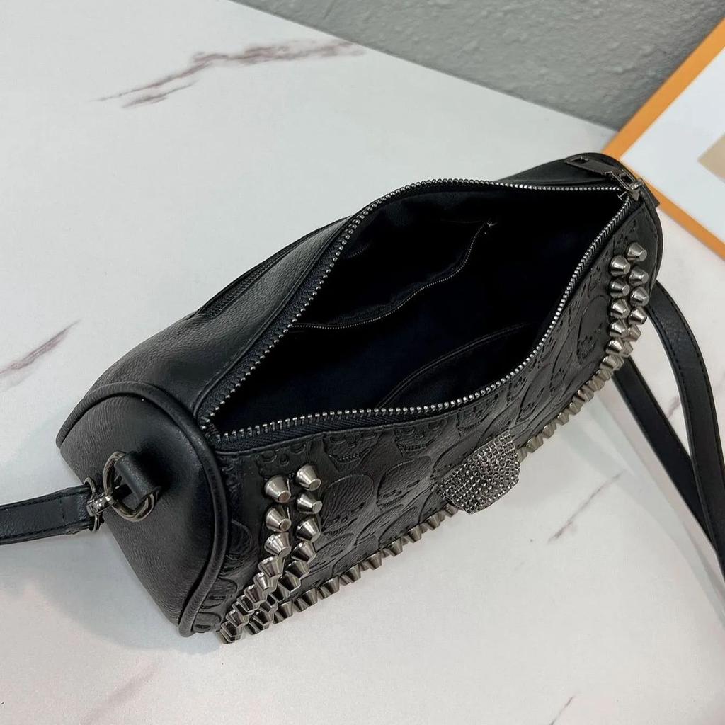 Shoulder Messenger Bag with Skull Design Black Studs Y2K Street Motorcycle Punk Wind Bag Halloween New