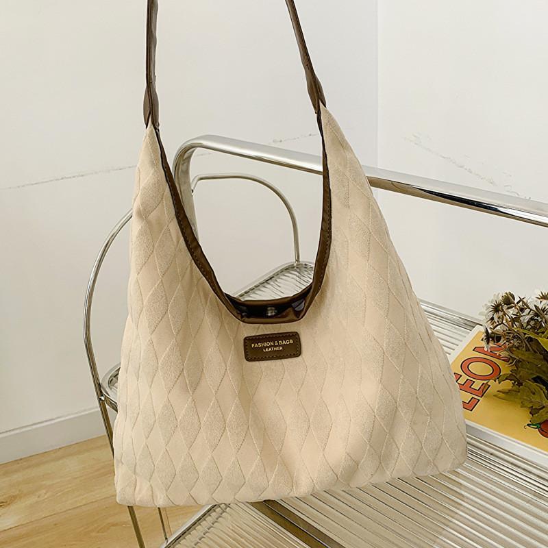 Fashionable Large Capacity Women's Bag 2023 Urban Chic Soft Wool Tote Bag For Everyday Use