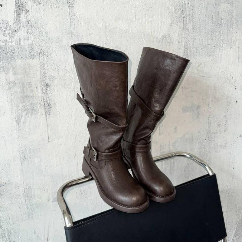 Autumn and winter women's large tube circumference Martin boots solid color medium heel large size women's boots versatile rubber platform co