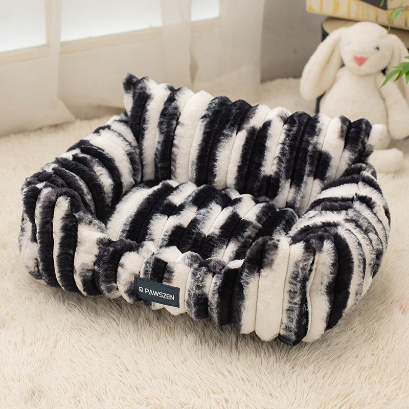 Large Plush Cat Sofa Pet Bed Cozy Soft Dogs House for Small Dogs Warm Cat Villa Mats Pet Items