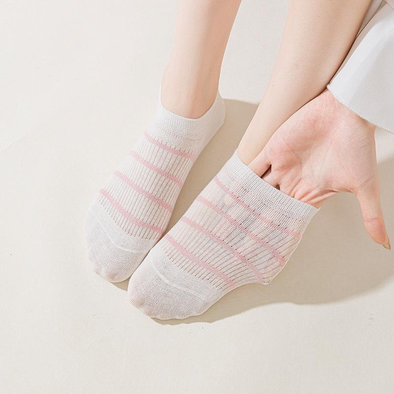 Women's Summer Thin Striped Short Socks Women's Simple Boat Socks Spring and Summer Invisible Socks Summer Shallow Mouth Boat Socks