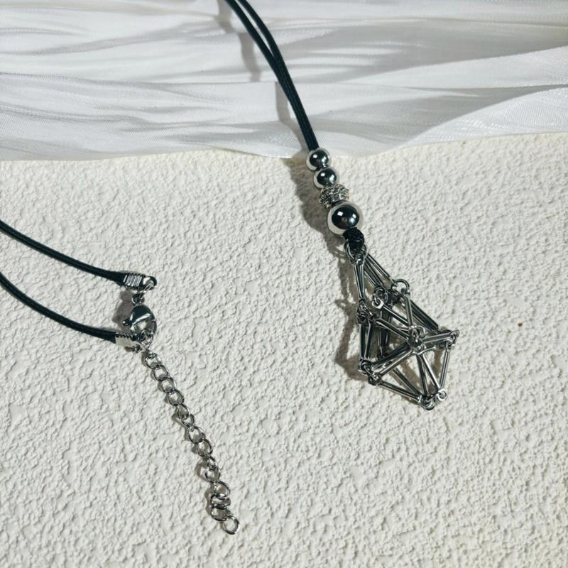 Fashionable Adjustable Metal Cage Necklace Crystal Holder Pendant Neckchain For Men Women Stylish Jewelry Accessories