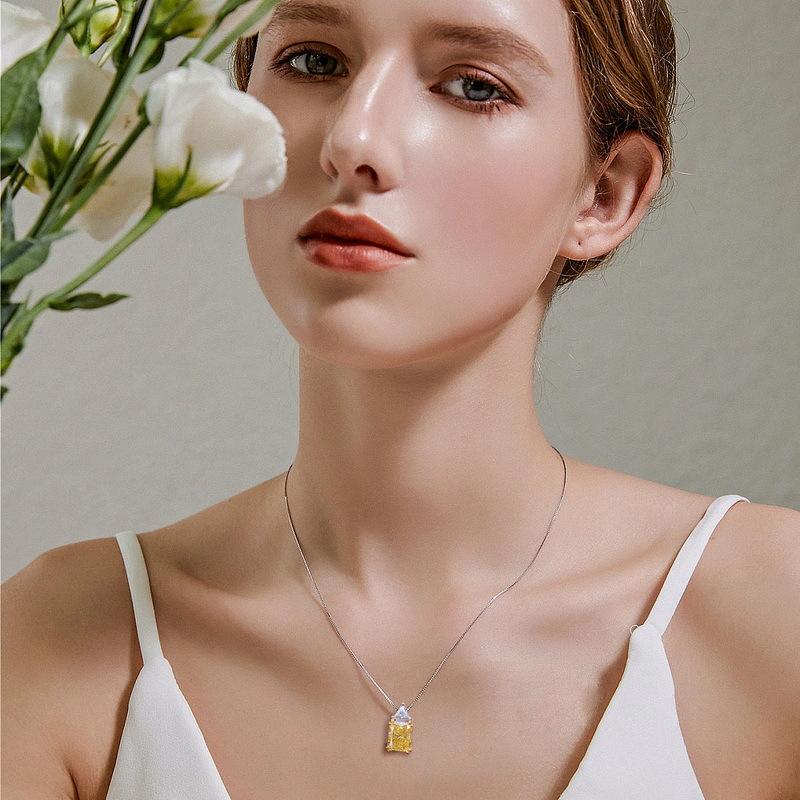 Jewelry S925 Silver Necklace Ice Flower Cut High Carbon Diamond Pendant 18k Gold Four Claw Clavicle Chain