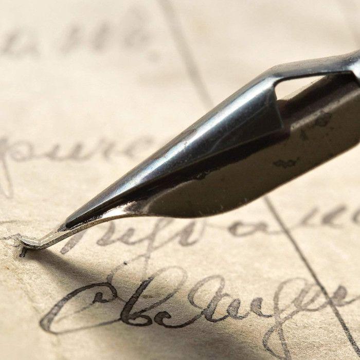 Quill Pen - Calligraphy - Metal Tip - Includes Ink Bottle - Red - Aladine