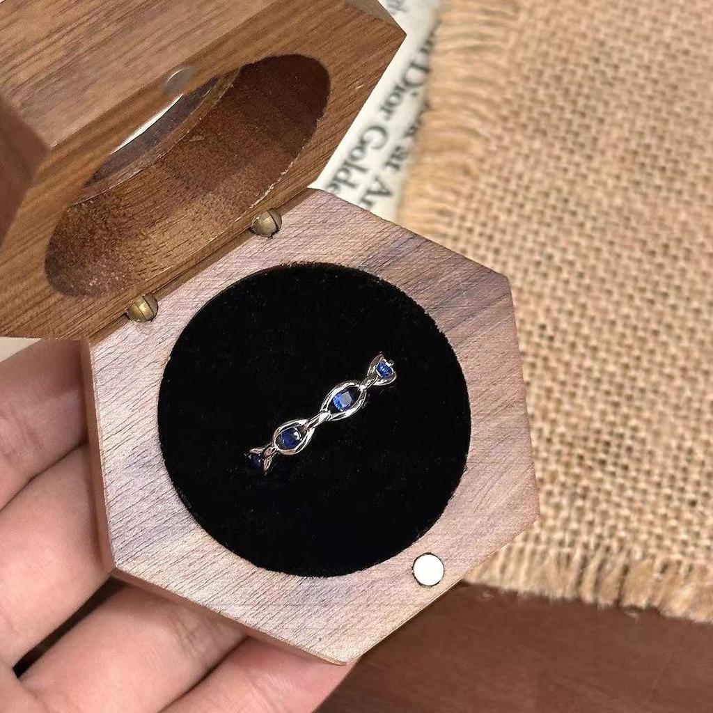 Bague Ouverte Style Punk Œil de Diable Bleu pour Femme: Design Tendance et Cool