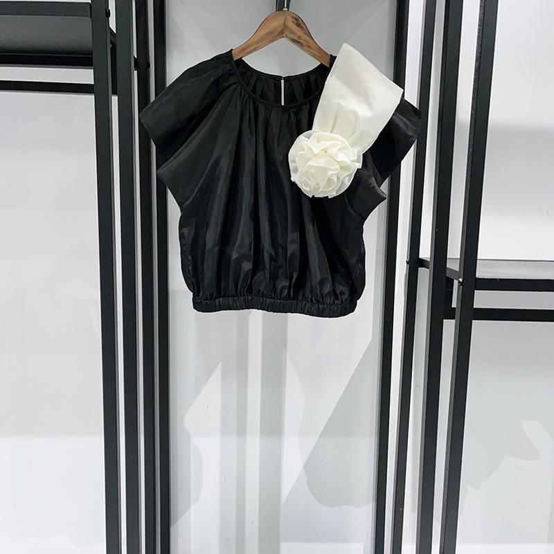 French Niche Early Spring 2026 Rose Decor Lotus Sleeve Top & Cinched Waist 7/8 Pants Suit Small