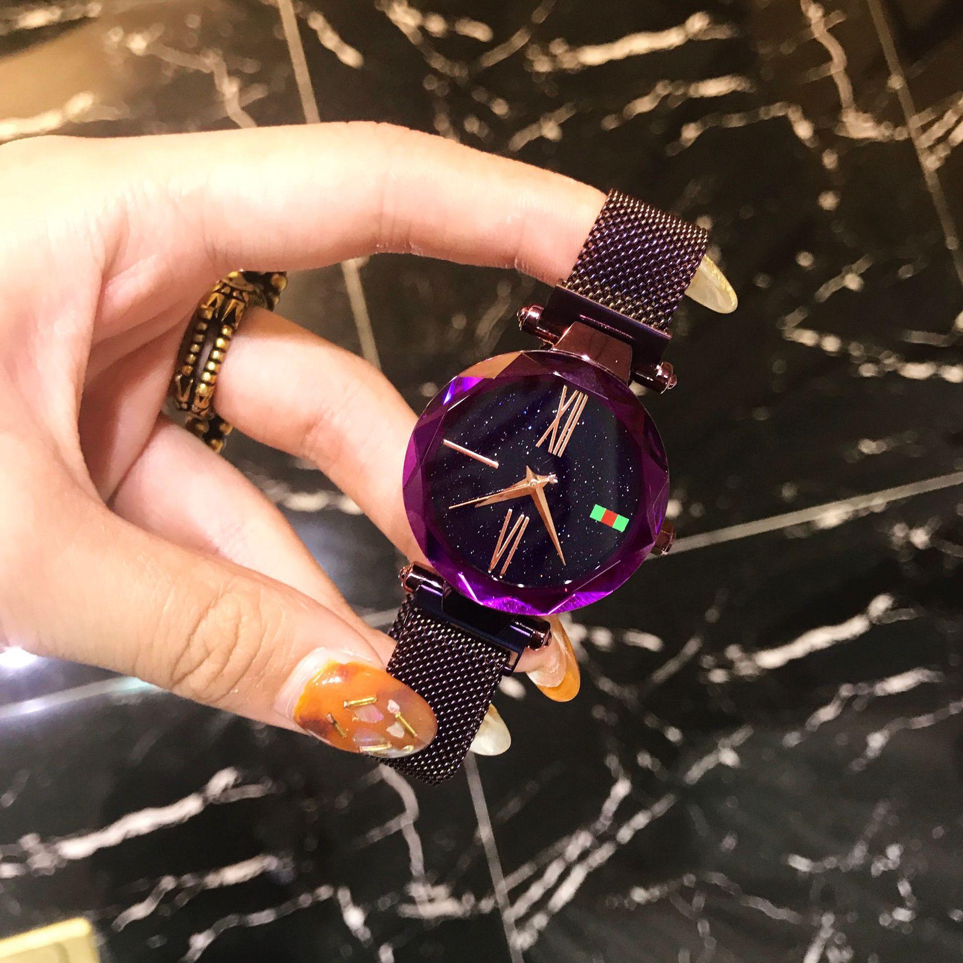 

Женские новые модные водонепроницаемые атмосферные простые женские часы Starry Sky Magnet для женщин