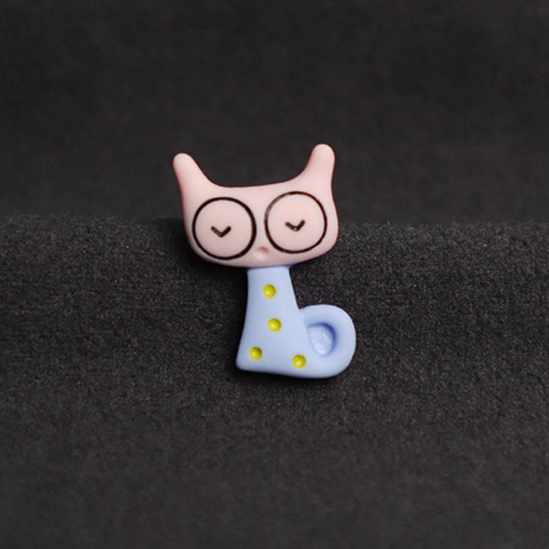 

Милая мультяшная брошь в виде кита и кролика, 3D значок животного, лацканный значок, брошь для воротника одежды, шарм для рюкзака, прекрасные украшения, фестивальные подарки as the picture