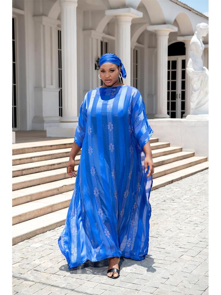 Abito Musulmano Africano Taglie Forti con Hijab a Fascia e Dettagli Ricamati