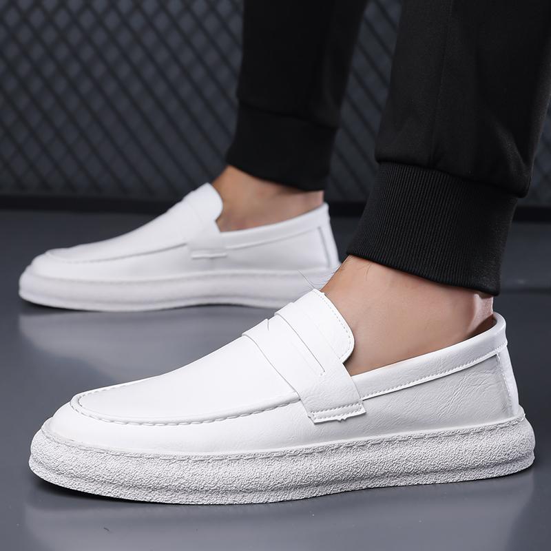 Fashion 2025 New Men's Casual Leather Loafers Outdoor Slip-On Breathable Business Soft Bottom Shoes Lightweight Non-Slip Driving Shoes