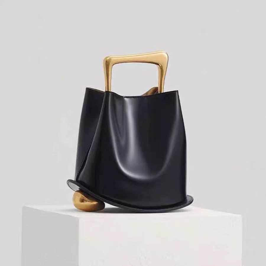Borsa a Secchiello Tracolla in Morbida Pelle di Lusso Estate 2026 - Elegante Borsa a Mano da Sera da Donna