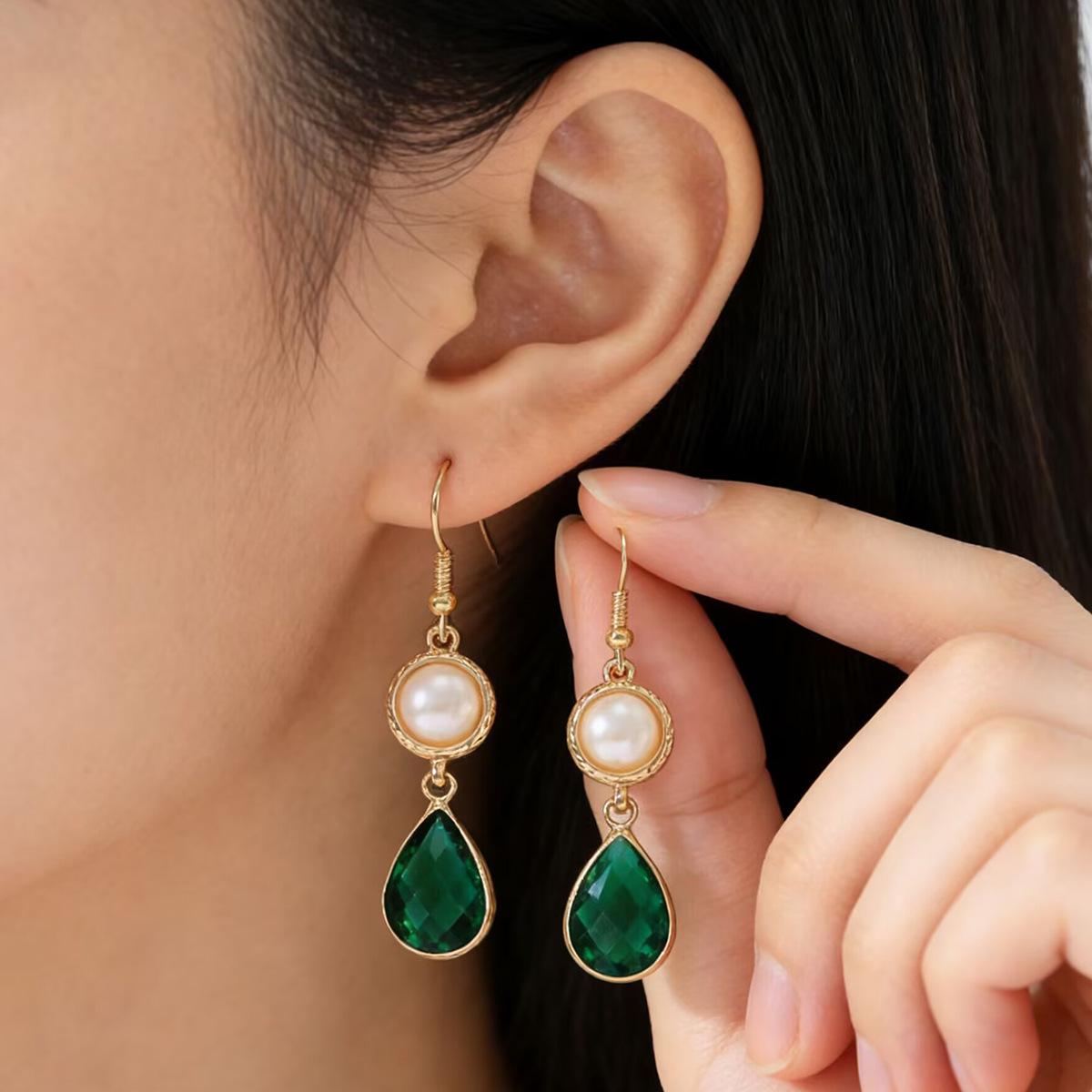 High-End Minimalist European & American Geometric Pearl Women s Earrings зелёный