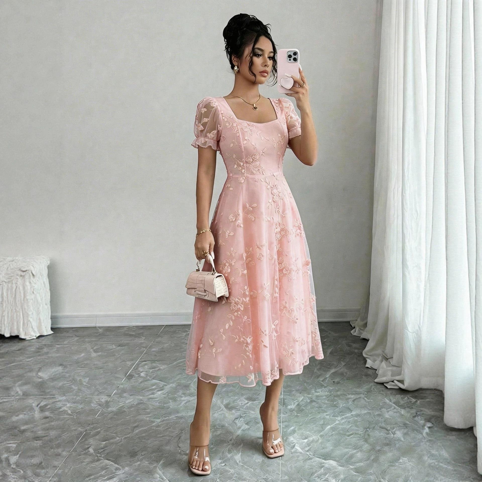 2026 European and American women s clothing station women s square neck bubble sleeve embroidered mesh waist dress S