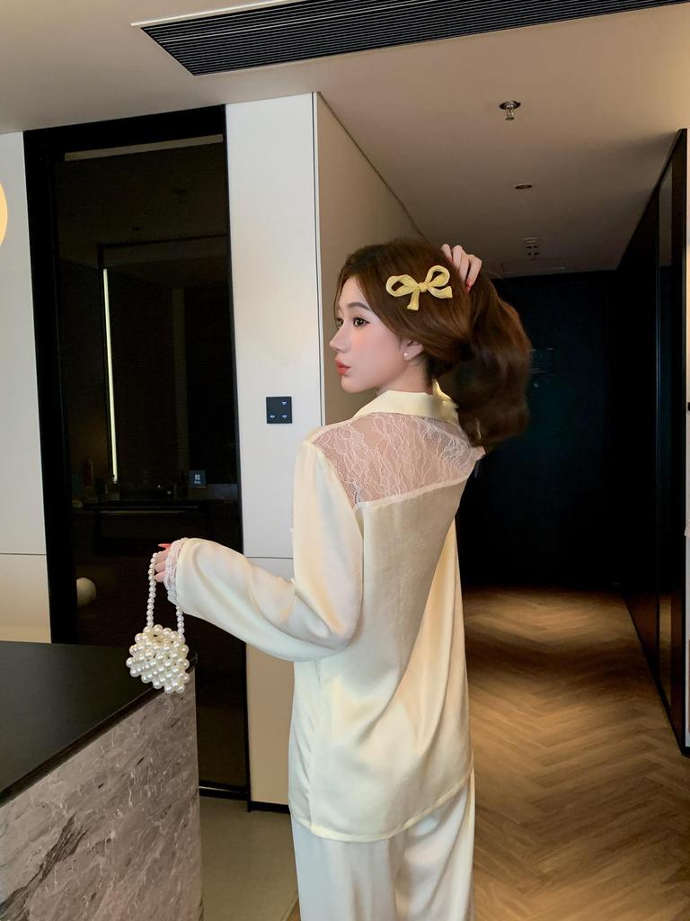 2026 Women's Luxury Ice Silk Lace Hollow Long Sleeve Pajama Set