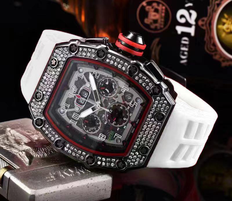 2020 European-American Diamond Skull Six-Hand Quartz Barrel Men's Watch