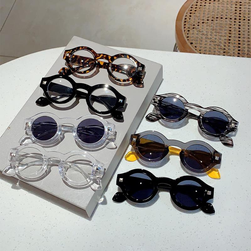 Vintage Round Men Sunglasses  Trendy New Retro Brand Designer Women Shades Fashion Original UV400 Protection Eyewear